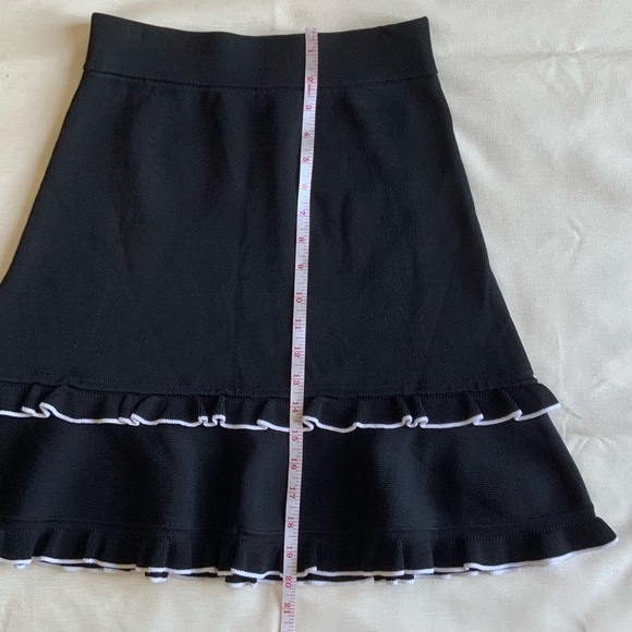 Michael Kors Black Mini Skirt with Ruffle Trim - Picture 5 of 11